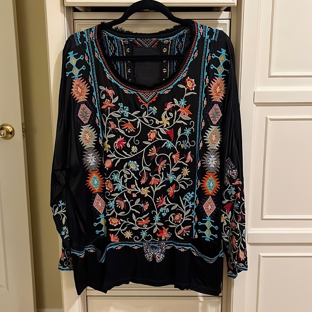 Johnny Was Rayon long sleeve blouse size XL